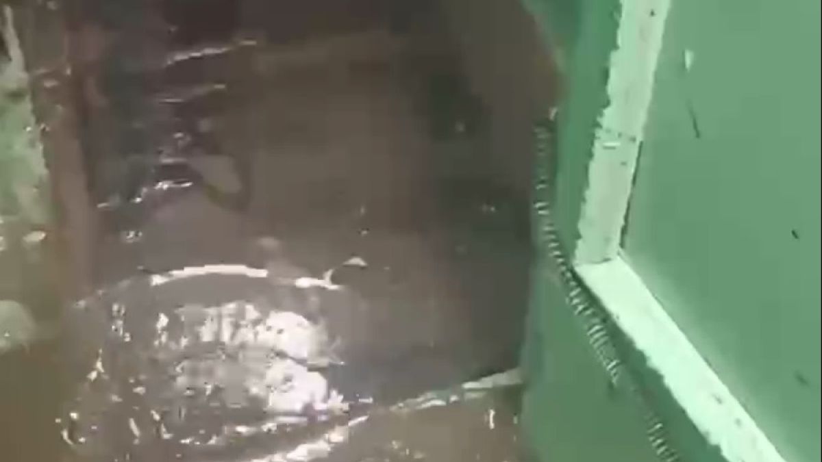 Затопленный подъезд