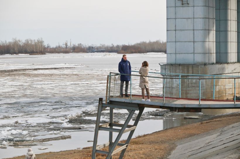 Ледоход на Оби в Барнауле в 2021 году Фото:Олег Укладов