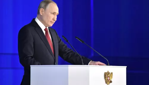 10 тысяч на форму и учебники. Путин поручил правительству обеспечить новую выплату для семей с детьми