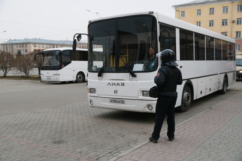 Митинг за Навального в Барнауле, 21.04.2021 Фото:Олег Укладов