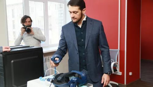 Перетасовались. Кто из алтайских думцев лидирует в медиарейтинге «Политсибру» за август