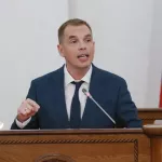 Навальнист и спойлер. Алтайский депутат подал в суд на соперника по выборам в Госдуму