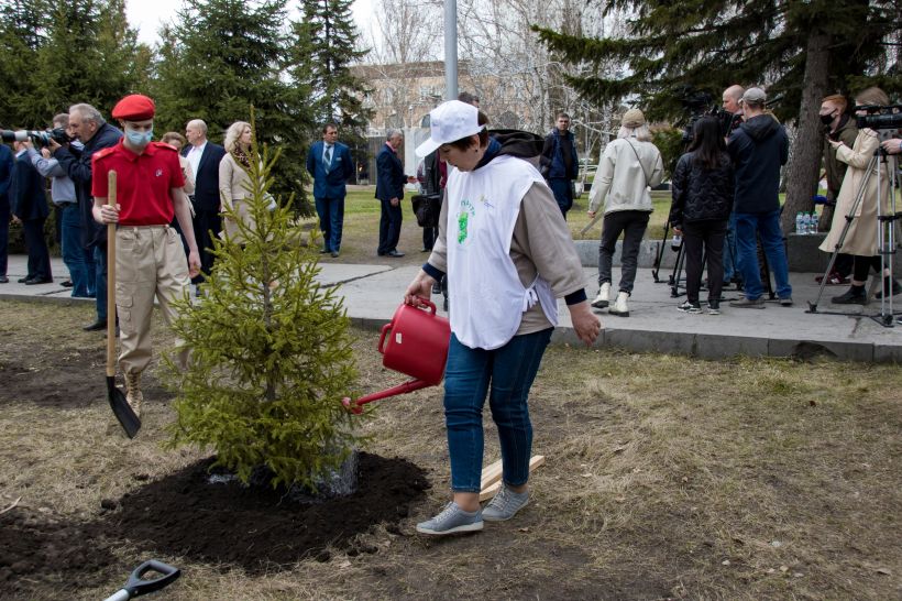 Акция «Сад памяти» в 2021 году в Барнауле Фото:Виталий Барабаш