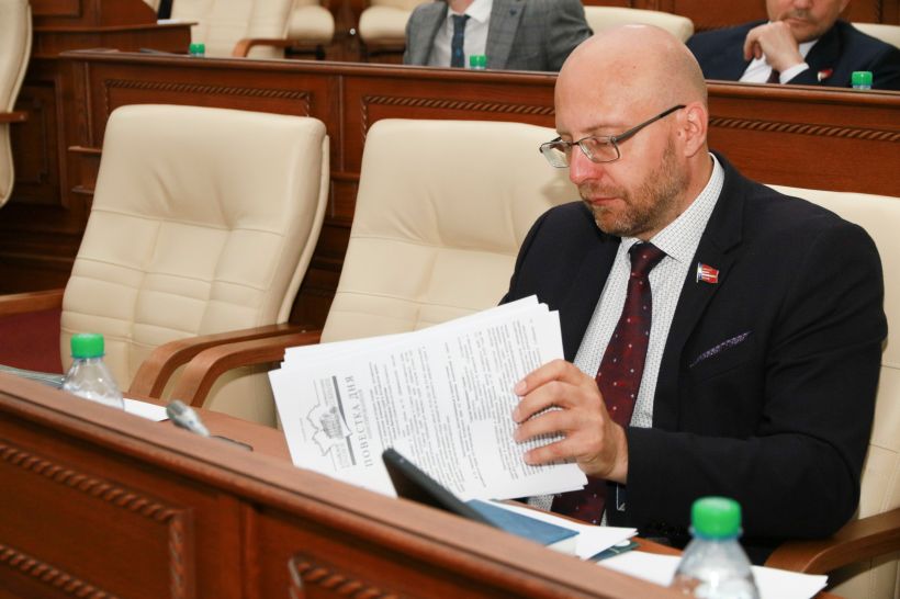Владислав Вакаев на сессии АКЗС, 27 мая 2021 года Фото:Олег Укладов