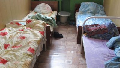 Коклюш и грязное белье: что творится в частном детсаду в Перми