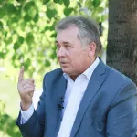 «Не надо устраивать политический бардак». Глава алтайского парламента об успехах, провалах и скандалах АКЗС