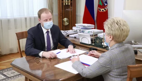 Губернатор Томенко обсудил с главой алтайского крайизбиркома подготовку к выборам
