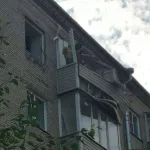 Два человека пострадали при взрыве бытового газа в жилом доме в Барнауле