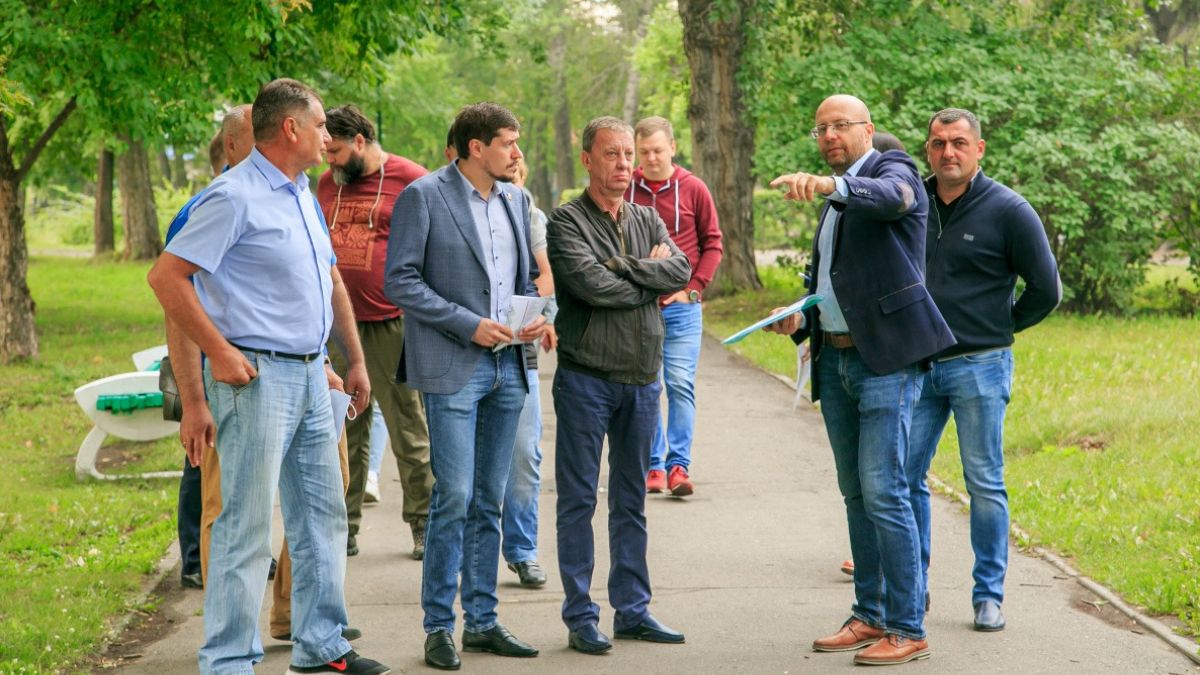 Вячеслав Франк, Владислав Вакаев и другие в парке «Изумрудный» 