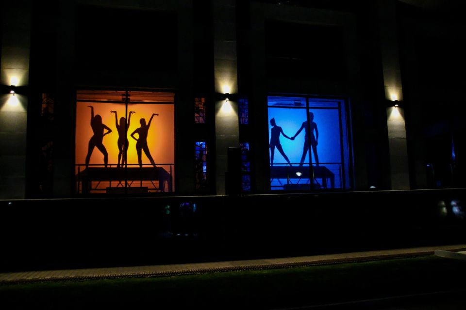 Баттл танцовщиков в здании алтайского Театра драмы