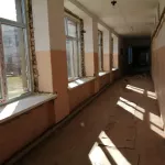 Власти объяснили, почему дети из алтайского села начали учебный год в разгар ремонта школы