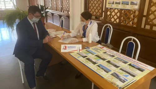 Барнаул выбирает место для установки стелы «Город трудовой доблести» 