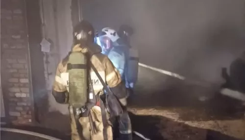 Очередной пожар произошел на производственном предприятии в Бийске