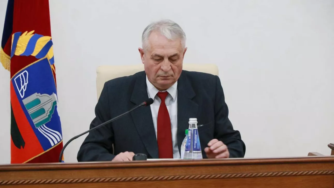 Вице-спикера АКЗС задержали по делу о мошенничестве. Видео