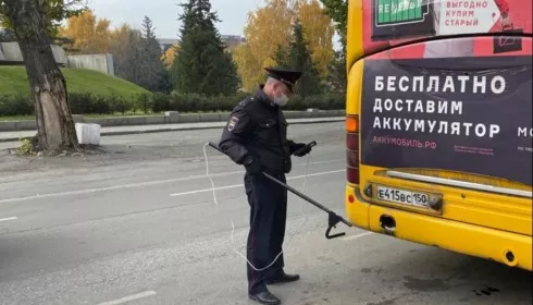 Барнаульских перевозчиков накажут за отравляющий воздух транспорт