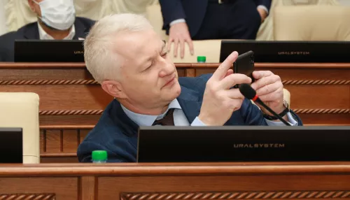 Алтайские депутаты попросят правительство РФ поддержать малый и средний бизнес в пандемию