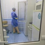 Хирург пришил пальцы 10-летнего мальчика к его животу, чтобы спасти руку