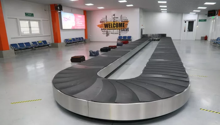 Соцсети: пассажиры рейса Нячанг — Барнаул несколько дней не могут получить свой багаж