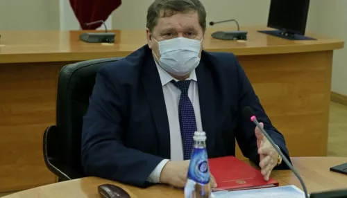 Президент Путин наградил орденом чиновника-кадровика из правительства Алтайского края