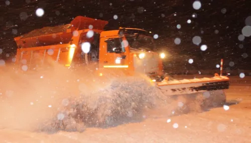 Опять завалило. Почти половина месячной нормы осадков выпала в Барнауле ночью 25 ноября