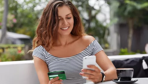 Россельхозбанк запускает специальные «детские» дебетовые карты