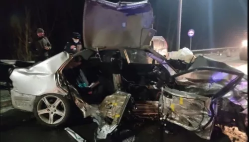 Один человек погиб и четверо пострадали в ДТП на алтайской трассе