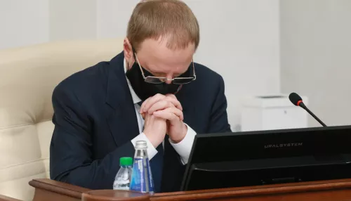 «Много ботов, много матов». Алтайский губернатор Томенко рассказал, как ведет соцсети