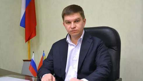 Глава Павловского района Антон Воронов ушел в отставку