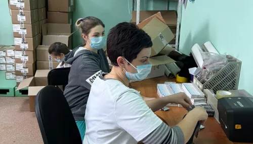 Новые партии лекарств для ковидных больных поступили в Алтайский край