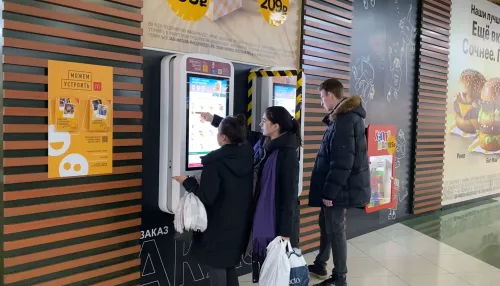 Разоблачение фейков: закрытие McDonald’s, дефицит сахара и падение интернета