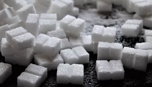 Правда ли, что в России могут ввести потолок цен на сахар