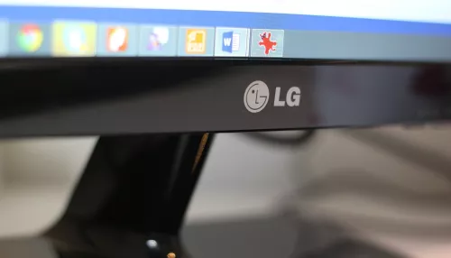 Производитель LG Electronics приостановил все поставки в Россию