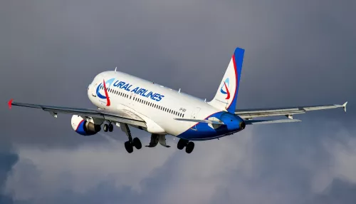 Авиакомпания Уральские авиалинии отправила сотрудников в простой