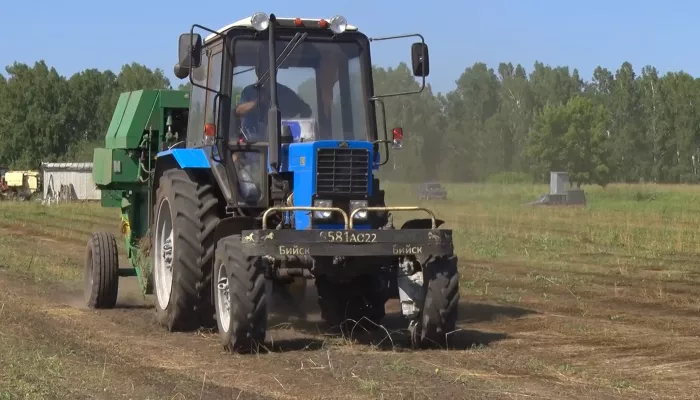 Барнаулец онлайн купил трактор, но лишь потерял 300 тысяч рублей