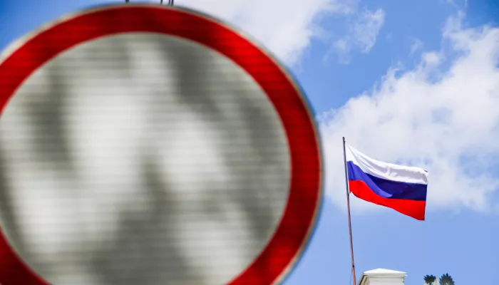 Генерал-полковника Александра Лапина уволили из армии