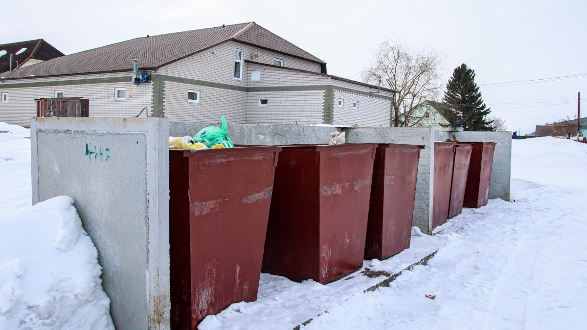 Мусорные контейнеры