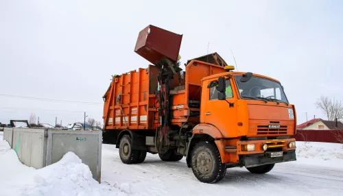Алтайское село Шахи получило новые контейнеры для ТКО