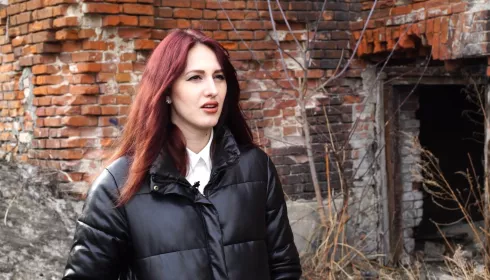 Дети узнают снаряд по звуку: алтайская журналистка рассказала о жизни в ДНР