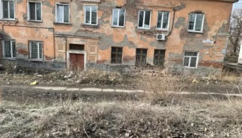 Следком проводит проверку из-за обрушения стены жилого дома в Рубцовске