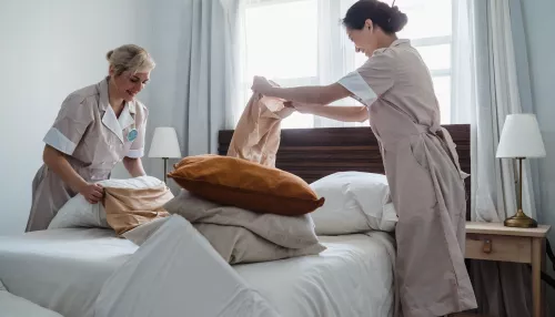В Анапе двое сотрудников отеля украли более 2 тысяч комплектов постельного белья