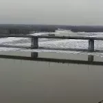 Оторвало и унесло. На Оби в Барнауле начались активные подвижки льда