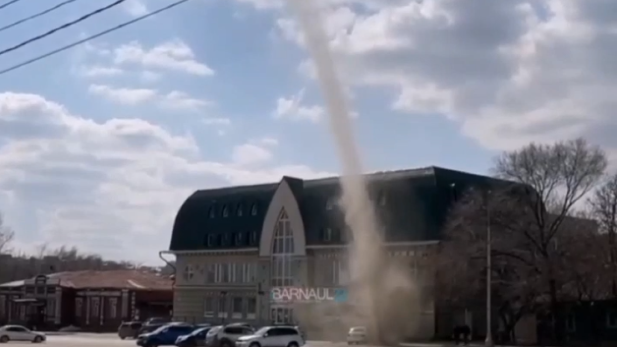 "Торнадо" в Барнауле