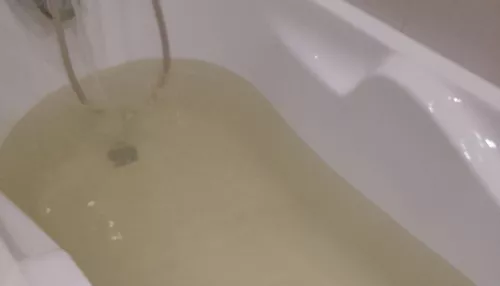 Жители Барнаула жалуются на качество воды из крана