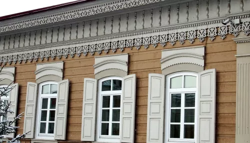 Ажурная резьба и кирпичный орнамент. ТОП-5 утраченных памятников Барнаула
