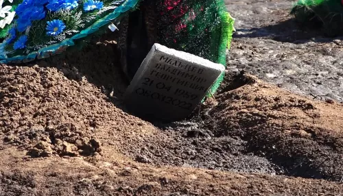 В Барнауле на Черницком кладбище стали хоронить в оврагах из-за дефицита земли