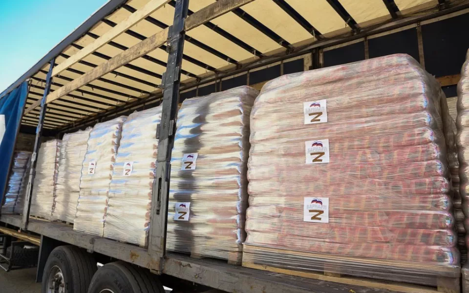 20 тонн гуманитарного груза отправили из Барнаула на Донбасс