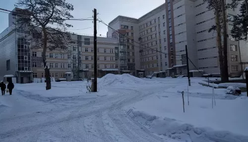 Власти вновь объявили торги на достройку тубдиспансера в Новоалтайске