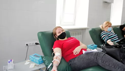 На барнаульском предприятии средства от сдачи крови передадут жителям Донбасса