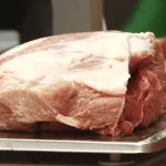 Жители Алтайского края покидают деревни из-за мясного закона