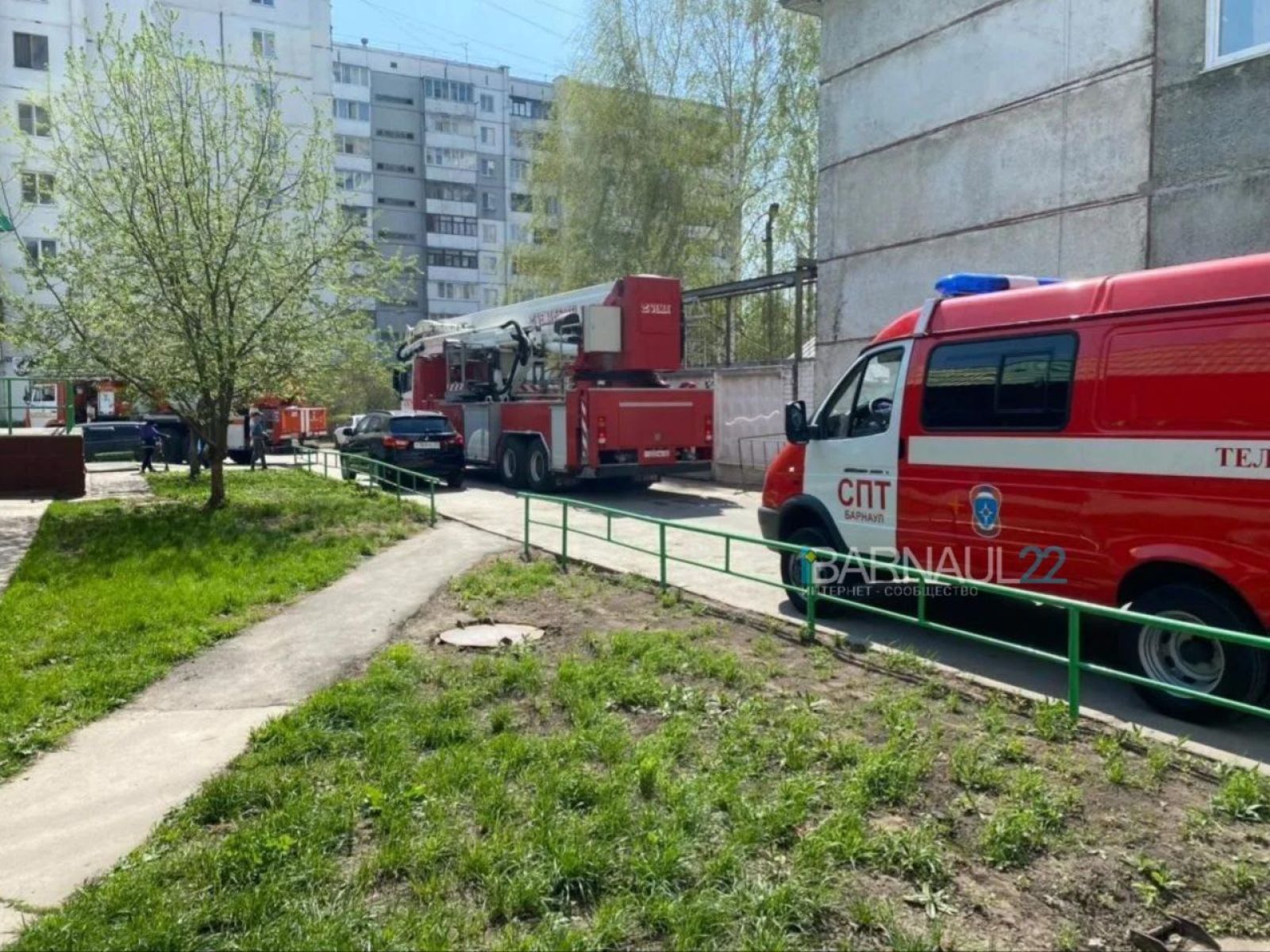 Опубликованы кадры с места пожара в здании ЦГБ Бийска - Толк 10.05.2024